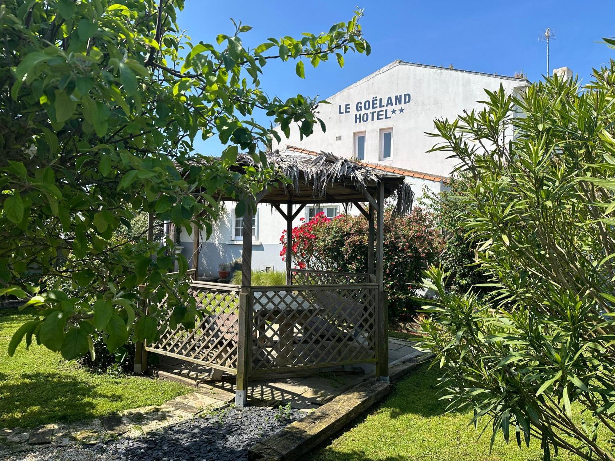 Hotel Le Goeland Barbatre Bagian luar foto
